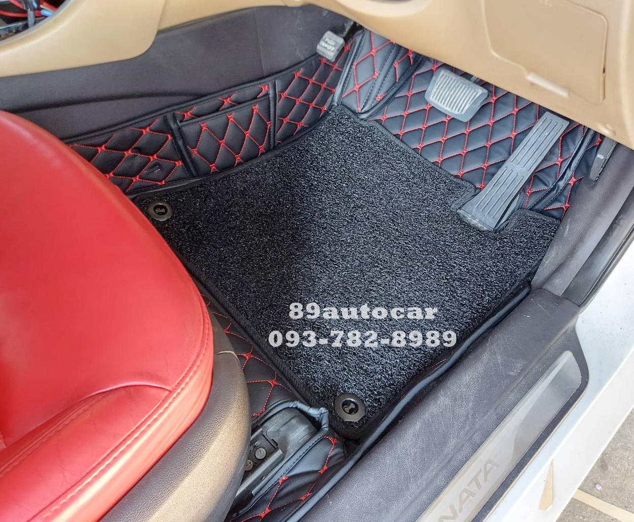 ขายพรมรถ Hyundai Sonata ปูพรม7D สีดำด้ายแดง + ไวนิลดักฝุ่นสีดำ