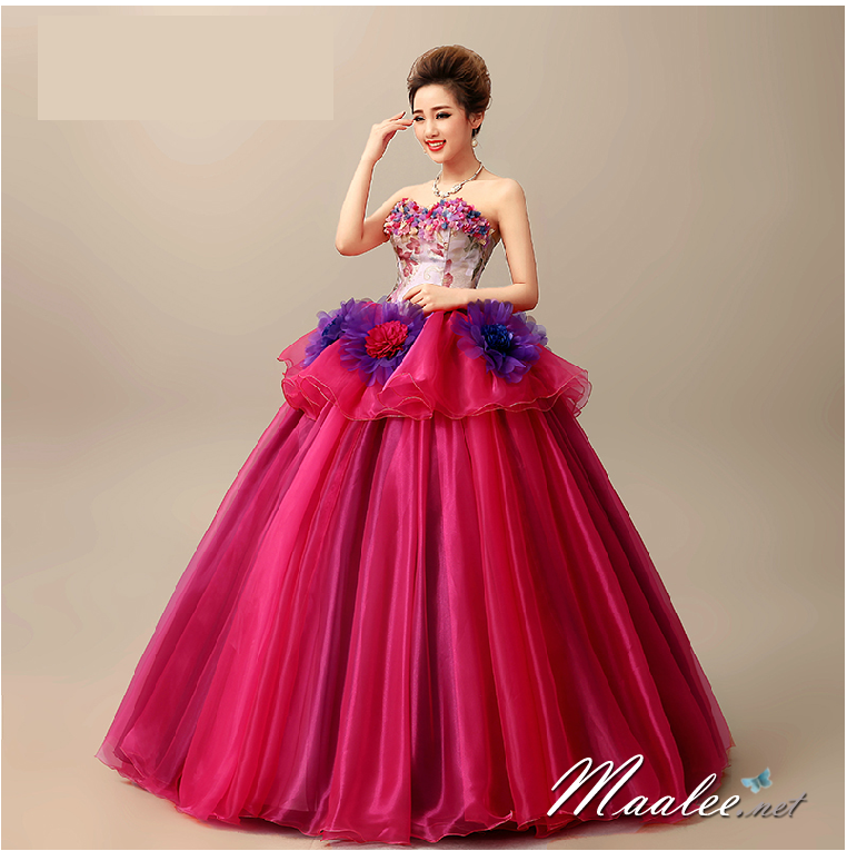 พร้อมเช่า ชุดแฟนซี ชุดราตรียาว แบบเกาะอก กระโปรงพองสวยสีม่วง แต่งดอก (เชือกผูกหลัง)