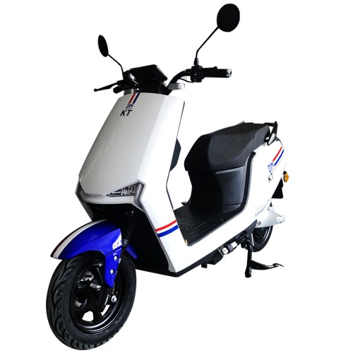Electric motorcycle KT model KT-E9 comes with LED screen 2000W 72V 20AH top speed 70 Km/h, gear system, automatic system.