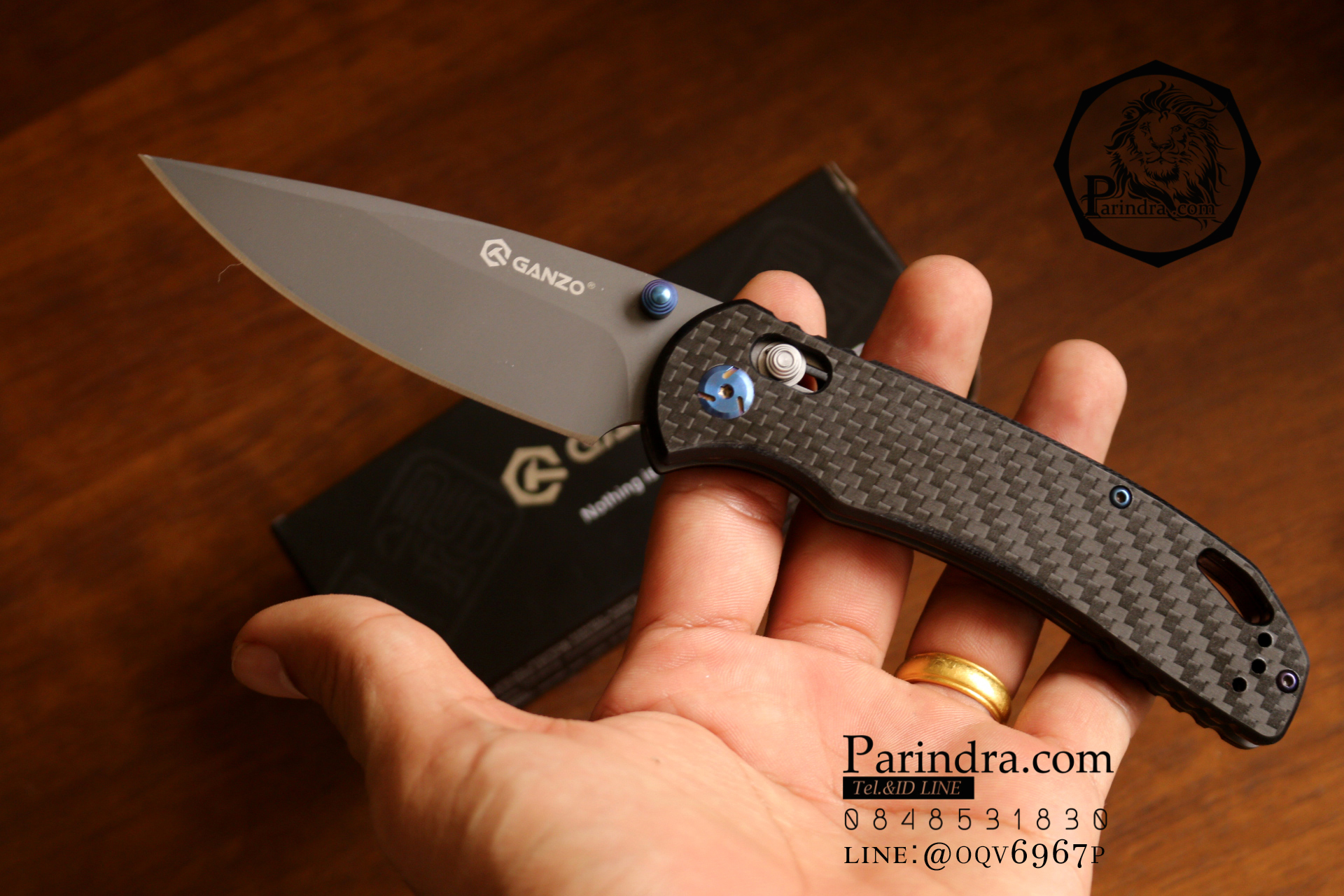 มีดพับ Ganzo รุ่น G7533 CF สีดำ ใบมีดดำ ด้ามลายคาร์บอนไฟเบอร์ ของแท้ 100% สำเนา