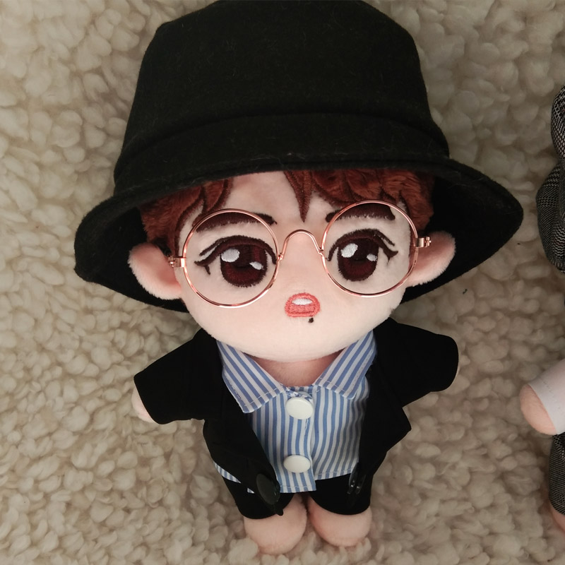 ชุดเสื้อเชิ้ต+กางเกง+หมวก+แว่น (สำหรับตุ๊กตา 20 cm.)