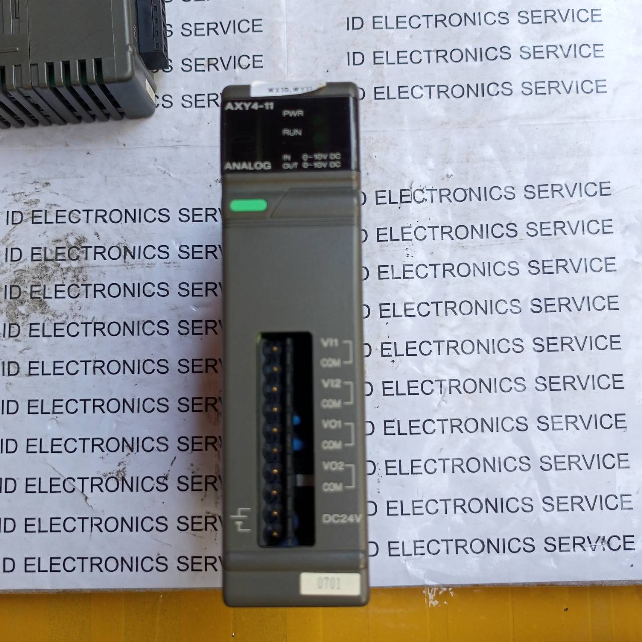 NJ-AXY4-11 PLC " FUJI "