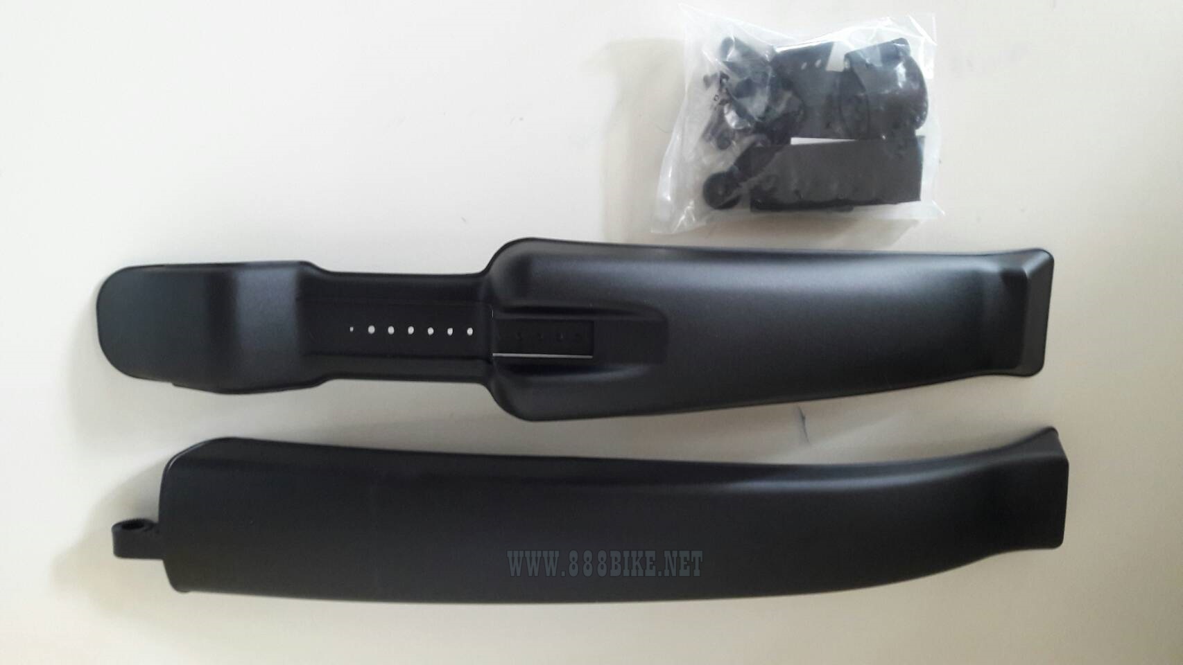 บังโคลนพลาสติกสีดำ รุ่นกว้าง MTB SW640