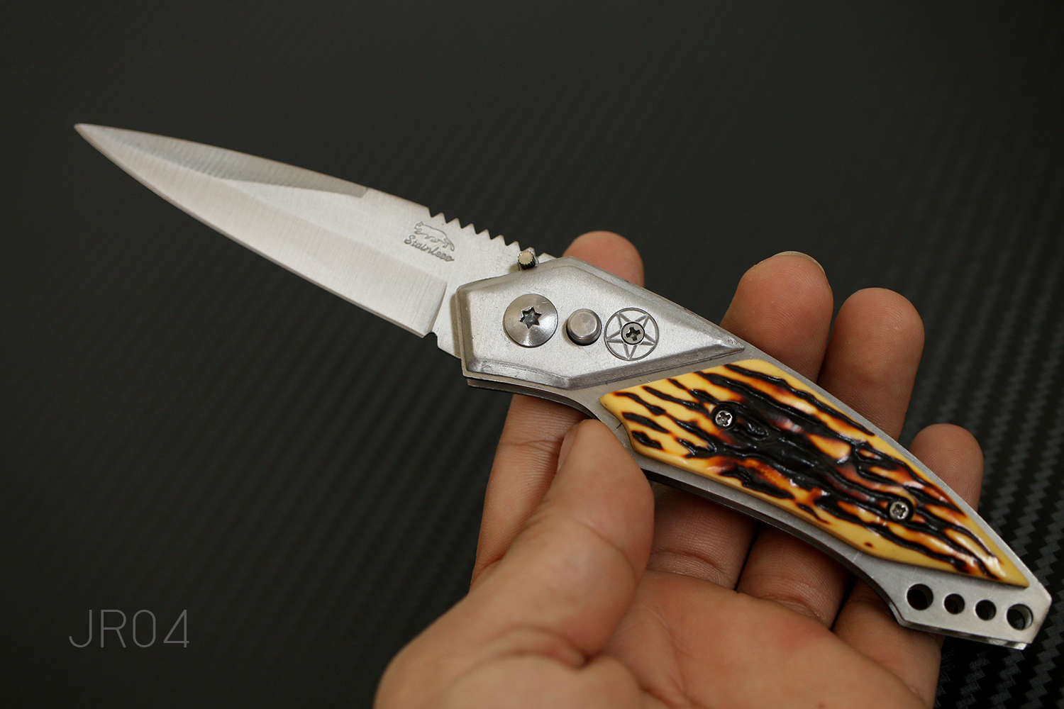 มีดพับสปริง #JR04 STAINLESS ขนาดกลาง พกพา ด้ามลายเขาสัตว์เทียม ราคาประหยัด