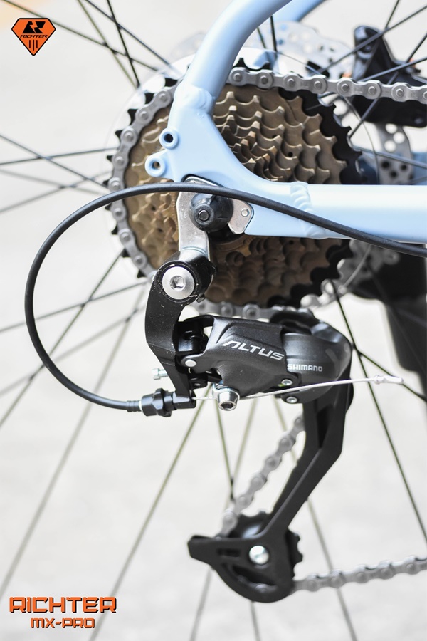 จักรยานเสือภูเขา RICHTER รุ่น MX-PRO เฟรมอลูมินั่มซ่อนสาย ชุดขับเคลื่อน SHIMANO ALTUS 27SP ขนาดวงล้อ 29 นิ้ว NEW2023