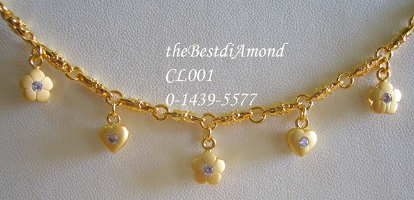 ++CL001+++สร้อยข้อมือหัวใจ และดอกไม้ ตุ้งติ้งน่ารักมากๆๆๆ+++ลายสร้อยเหมือนงานทองแท้เลย น่ารักสุดๆ มีหัวใจและดอกไม้ ห้อยตุ้งติ้ง