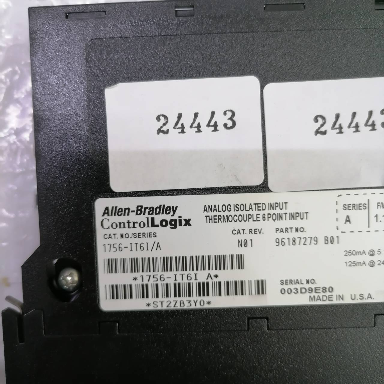 PLC " ALLEN-BRADLEY " รุ่น 1756-IT6I