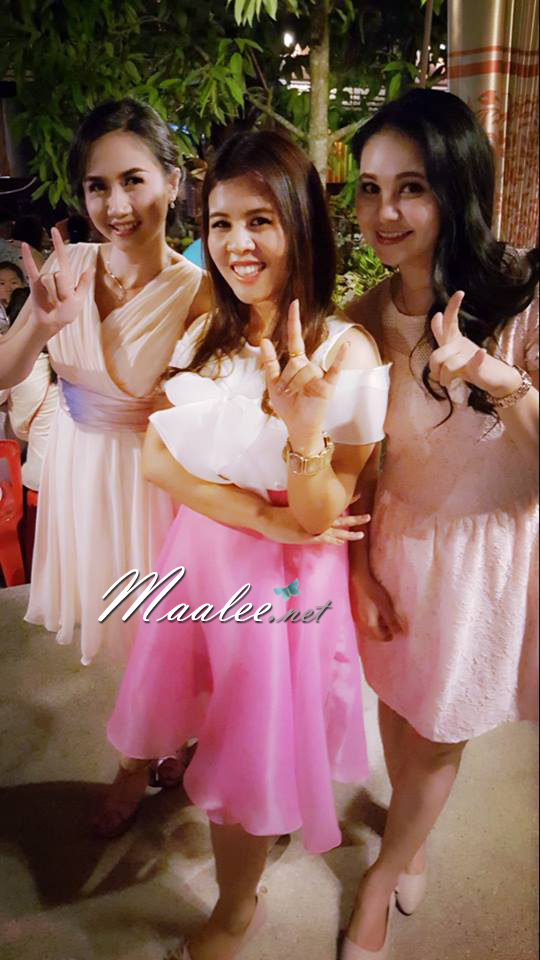 พร้อมเช่า ชุดราตรีสั้น แขนกุด สีครีม Champagne คอวีหน้า หลัง จับเดรปสวย คาดเอวผ้าซาติน