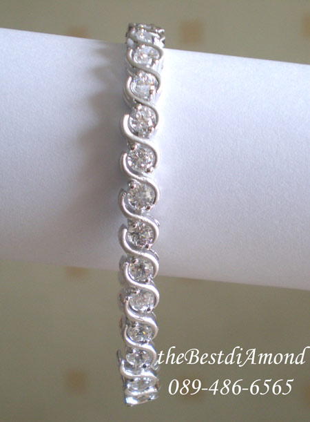 +++CL008RD-B+++สร้อยข้อมือเพชรรอบวงแบบกรอบตัวS+++เรียบ หรูหรา โชว์เพชรสุดๆๆ ดูดีมีระดับมาก อยู่ได้นานไม่ล้าสมัย งานเรียบร้อยมากๆๆๆ