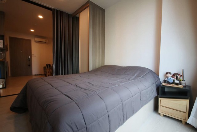 ให้เช่าคอนโด ไนท์บริดจ์ พหลโยธิน - อินเตอร์เชนจ์ 35 ตรม.แอร์ 3 ตัว วิวสระน้ำ มีเครื่องซักผ้า ใกล้ BTS