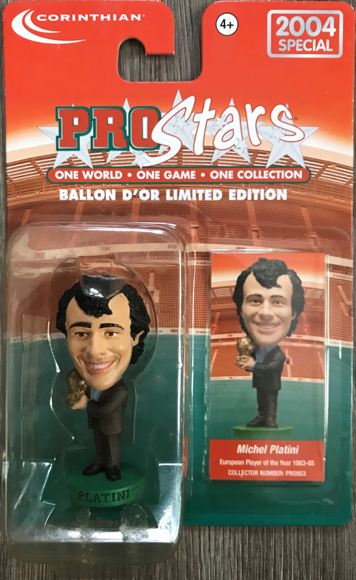 ตุ๊กตาโมเดลนักฟุตบอล ม.พลาตินี่ สโมสรยูเวนตุส โครินเธียน โปรสตาร์ - Ballon d'Or Limited Edition Series ใหม่ / M.PLATINI JUVENTUS Football Club Corinthian ProStars Football Figure - Ballon d'Or Limited Edition Series NEW