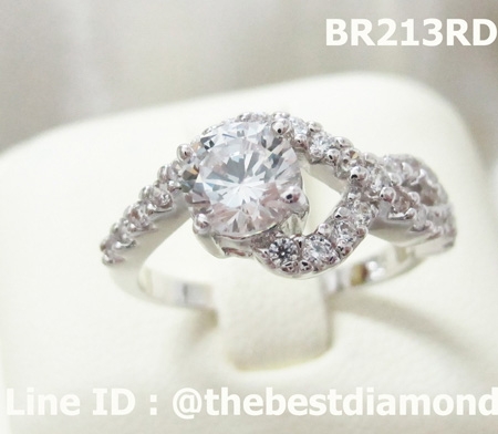 BR213RD+แหวนดีไซน์ เก๋ เรียบ หรู งามมากๆๆ เหมือนของแท้สุดๆเล่นไฟวิ๊งๆ รับประกันความสวย