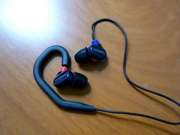 ขาย หูฟัง Soundmagic PL50 หูฟังแบบ BA Balance Amarture Driver ตัวแรกของ Soundmagic ที่ลื่นหูฟังสบาย เสียงย่านสูงชัดเจน กลางก็เด่น เบสก็มี ครบเครื่องทุกแนวเพลง