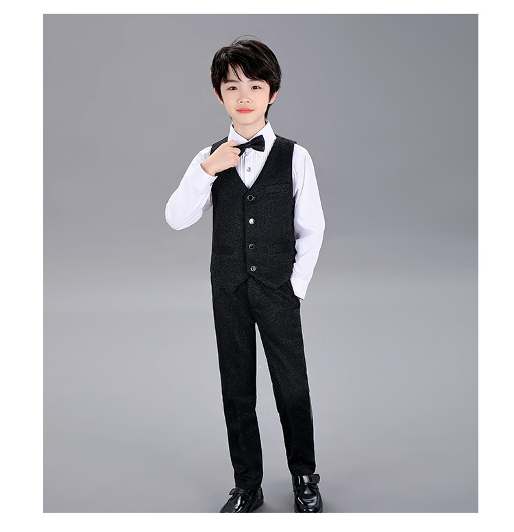 พร้อมเช่า ชุดสูทเด็กชาย สีดำ เนื้อกากเพชร แบบหรูหรา **พร้อมเช่า 120,130,140,150,160,170**