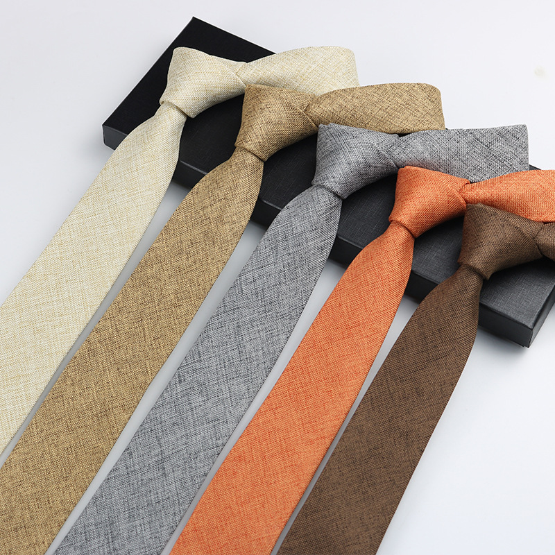 เนคไทคละสี