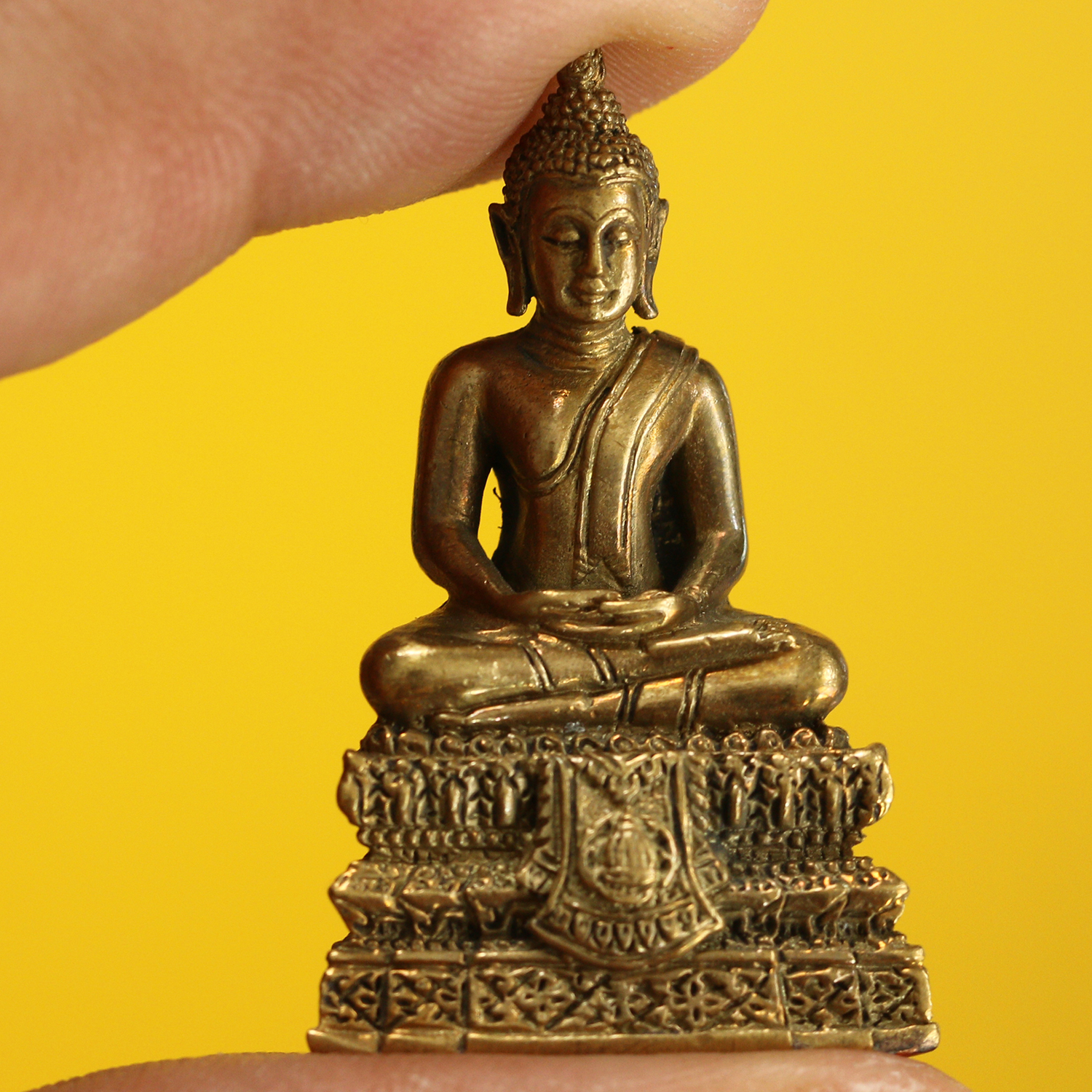 พระกริ่งพรหมรังสี " รุ่น๑๔๑ ปี มหามงคล " สมเด็จพุฒาจารย์ (โต พรหมรังสี) ปีพ.ศ. ๒๕๕๖ วัดระฆังโฆสิตาราม กรุงเทพมหานคร