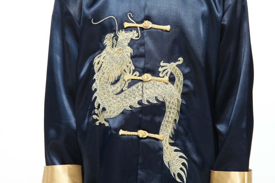 พร้อมเช่า ชุดจีนชายเด็ก เสื้อคอจีน ผ้าไหมจีน สีกรม ปักลายมังกร (เฉพาะ 1 ขวบ)