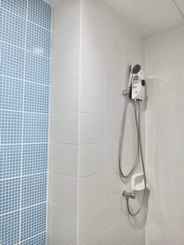 ให้เช่าคอนโด เดอะ คิทท์ ลำลูกกา คลอง 2 ตึก A ห้อง 24 ตรม.เฟอร์ครบ พร้อมอยู่ ใกล้นถไฟฟ้าคูคต