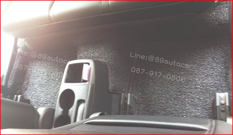 พรมดักฝุ่นไวนิล Mazda CX-3 สีดำขอบดำด้ายแดง