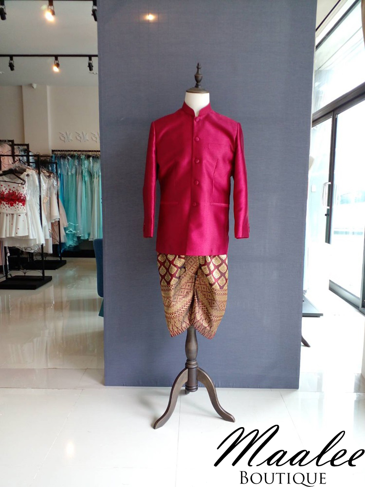 พร้อมเช่า ชุดแต่งงานไทยประยุกต์ สีแดง