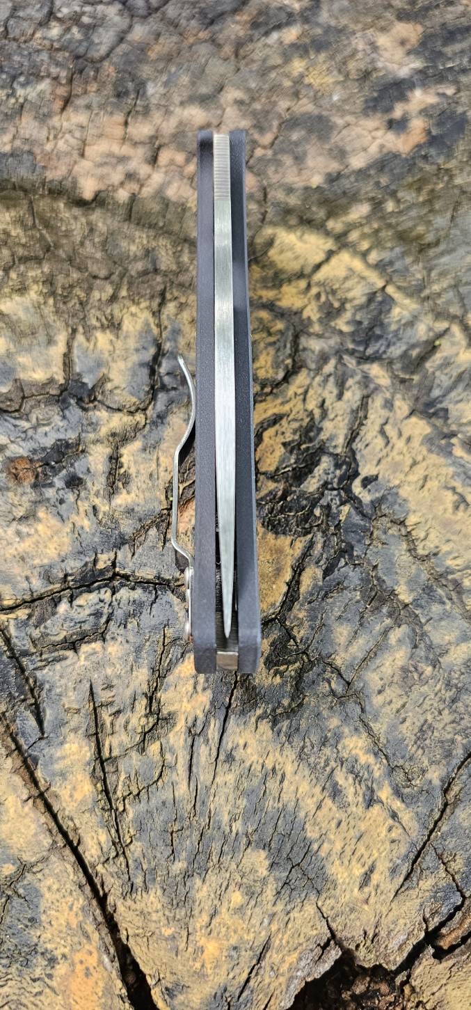 Spyderco Bodacious Compression Lock Knife Black G-10 (3.6" Satin S30V)