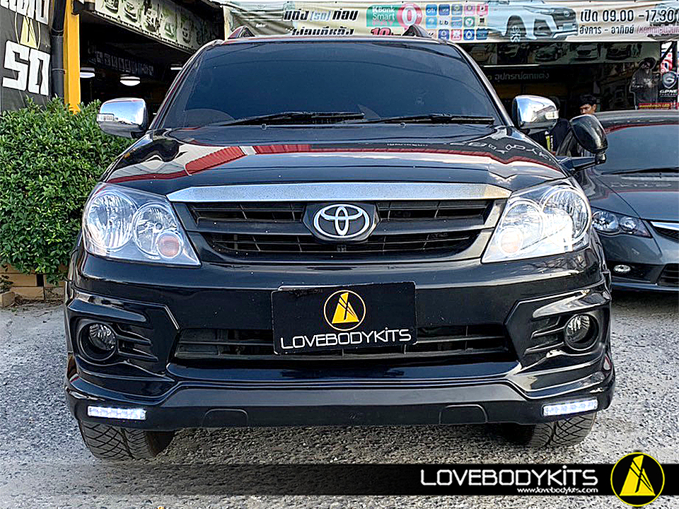 สเกิร์ตหน้า F-SPORT : FORTUNER 2005-2011