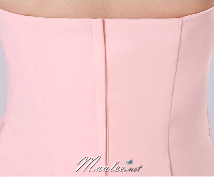 พร้อมเช่า ชุดราตรียาว เกาะอก สีชมพู โอโรส จับเดรปเข้ารูป ทิ้งชายสวย