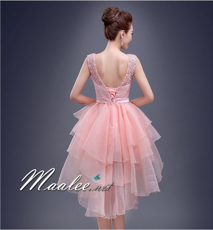 พร้อมเช่า ชุดราตรีสั้น แขนกุด แต่งอกลูกไม้เพิ่มโบว์ช่วงเอว เปรี้ยวหวาน กระโปรงระบาย3ชั้น หน้าสั้น หลังยาว สีชมพูโอโรส