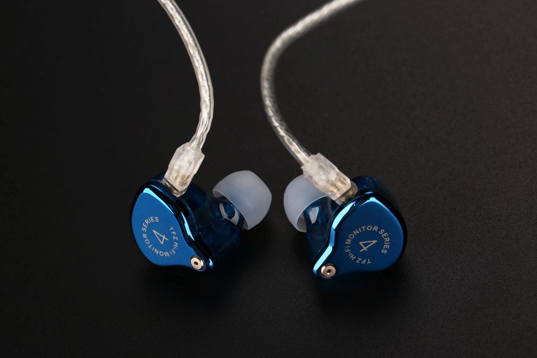 ขายหูฟัง TFZ Series 4 หูฟังแบบไดรเวอร์ Graphene 12mm เสียงร้องหวานขึ้น