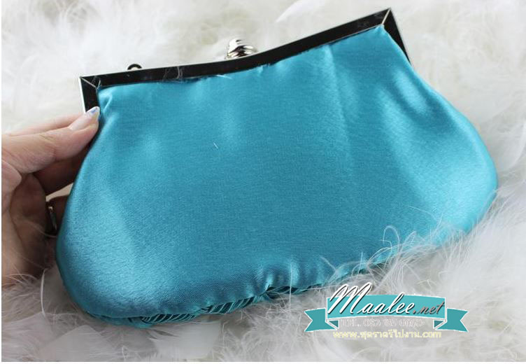 Evening Clutch กระเป๋าออกงาน สีฟ้าน้ำทะเล อัดพลีทลายสาน สายโซ่สั้นยาว