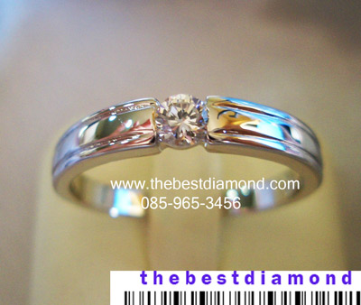 แหวนเพชรเม็ดเดียวขนาด 10 ตัง เก๋ๆ เรียบๆ แบบนี้สาวรุ่นชอบมาก รหัส BR029RD