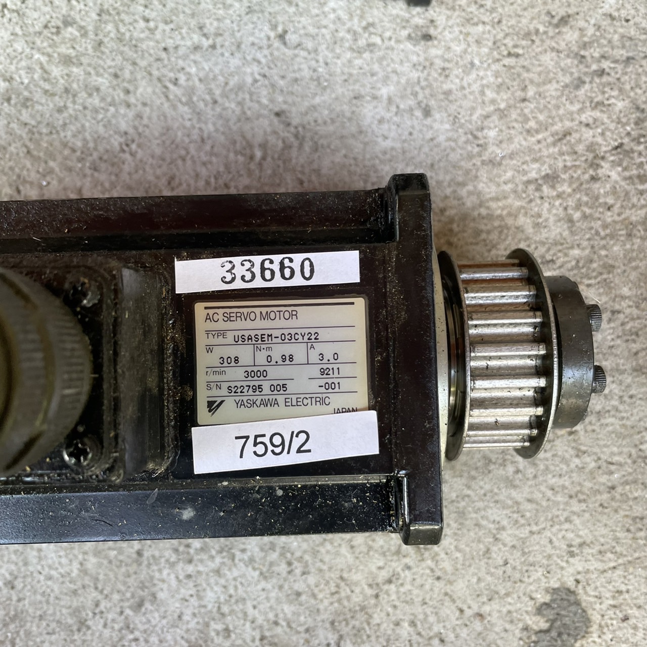 USASEM-03CY22 SERVO MOTOR " YASKAWA "