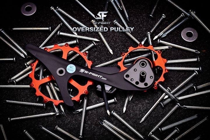 ชุดอัพเกรดตีนผี S-Fight รุ่น 18TX, Carbon case,alloy Wheels, S569