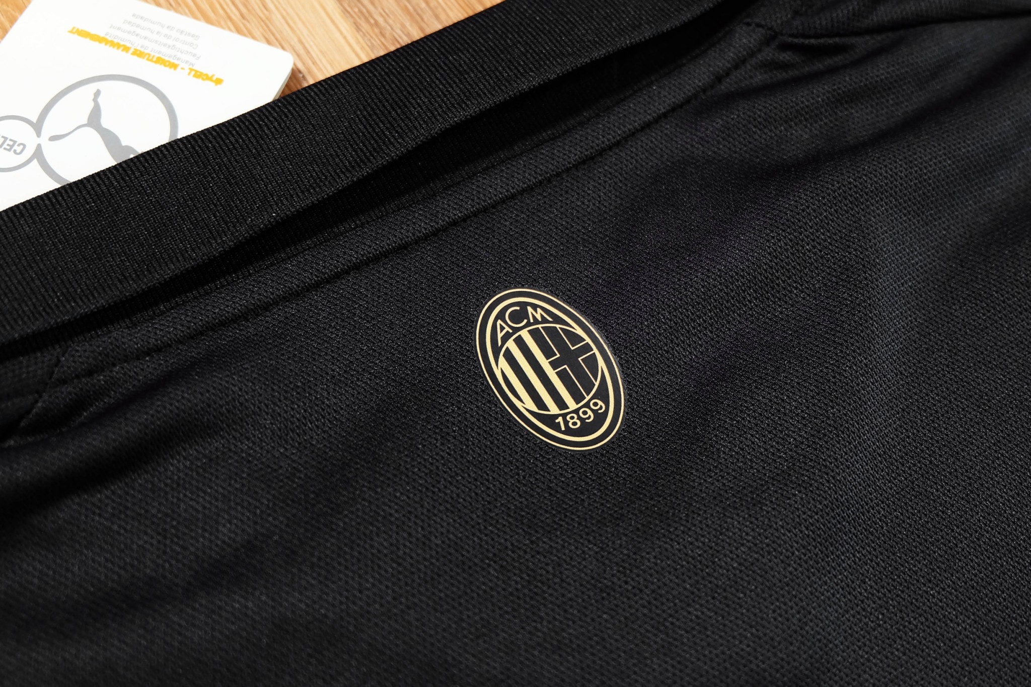 AC Milan 125th Anniversary Black Vintage Jersey เสื้อเอซีมิลานย้อนยุคแขนยาว
