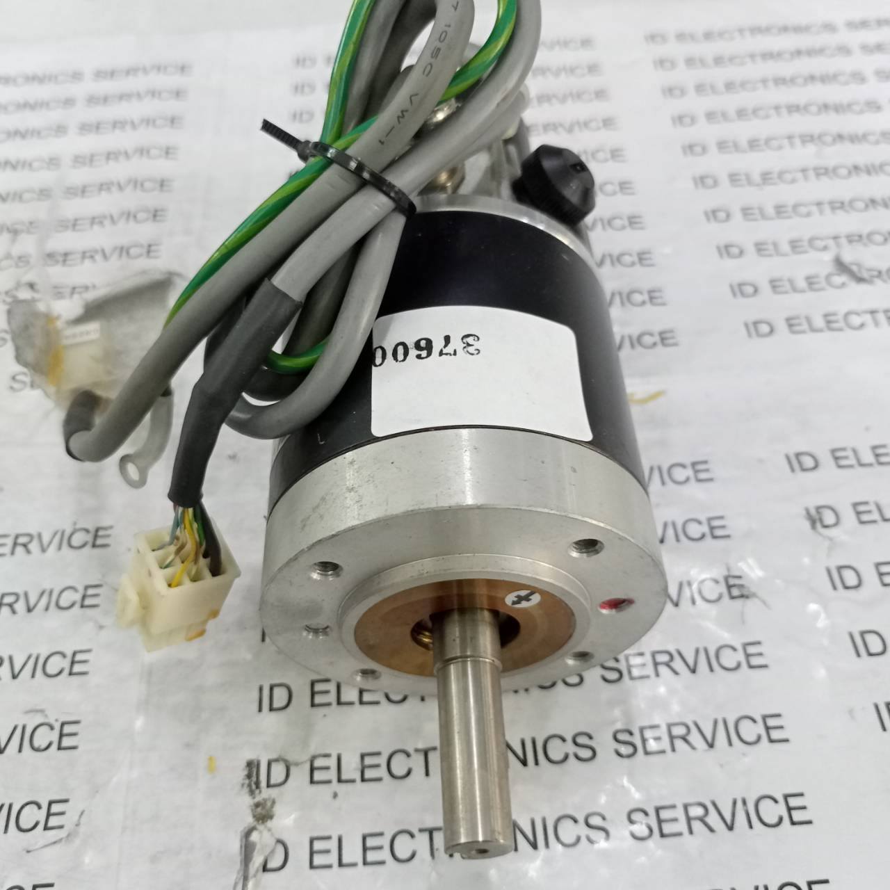 UGRMEM-04MSAD2 SERVO MOTOR " YASKAWA "