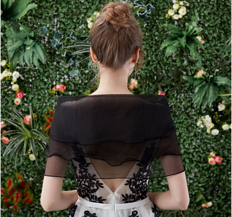 เสื้อคลุมชุดราตรี ผ้าแก้วออกันซ่า สีดำ พร้อมตะขอเพชรรูปโบว์