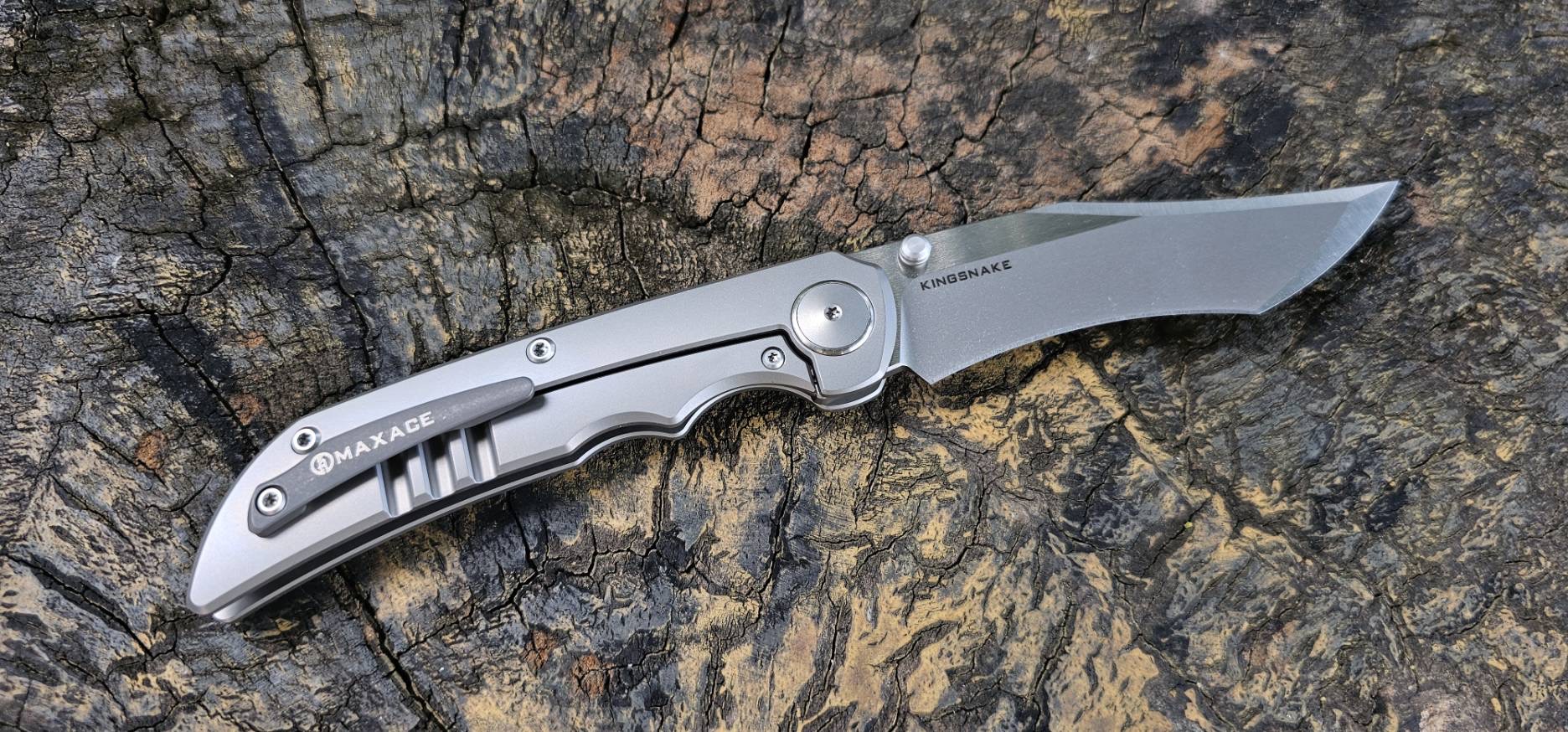Maxace Kingsnake Framelock M390