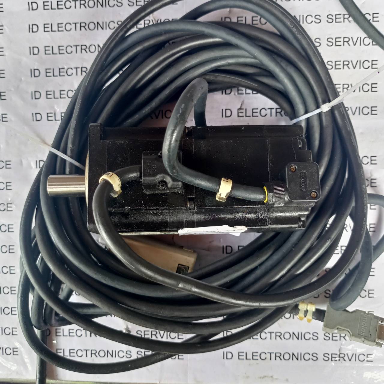 SGMJV-02A3A2C SERVO MOTOR " YASKAWA "