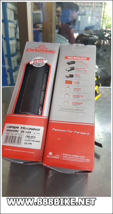 ยางนอกขอบพับ Chaoyang 700x25c ,E311014 ยางเบา ทนถึก ,VIPER TRAINING, H-479