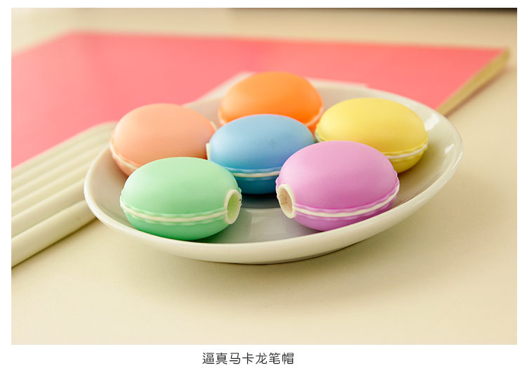 ปากกามาการอง