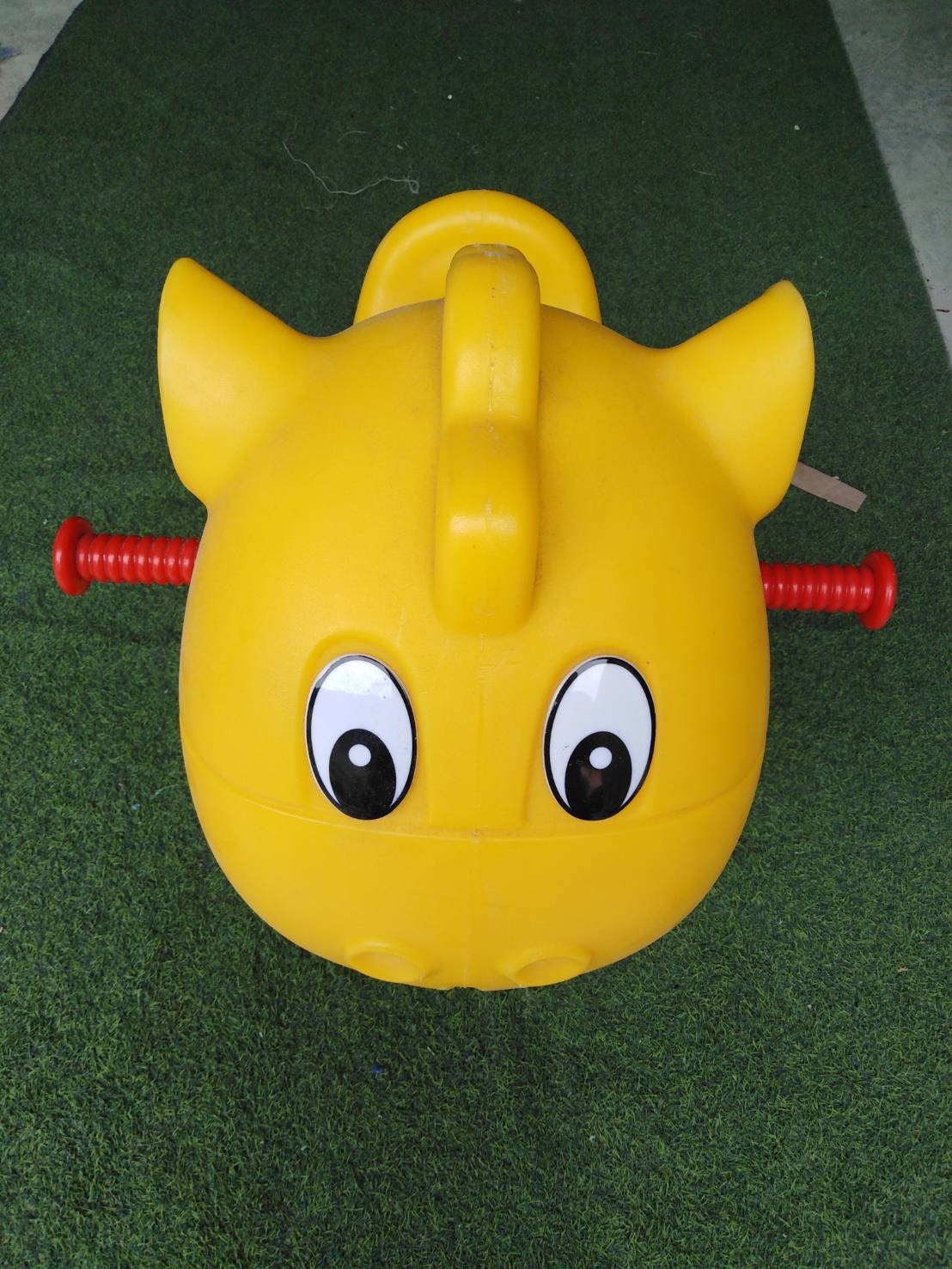 สปริงม้าโยกเยก