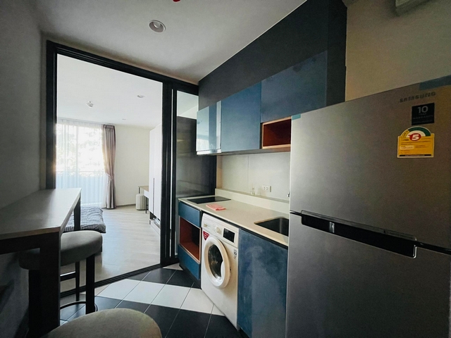 ให้เช่าคอนโด เดอะ เบส สะพานใหม่ ชั้น 3 ห้อง 28 ตรม.เฟอร์ครบ มีเครื่องซักผ้า ติดรถไฟฟ้าสายหยุด