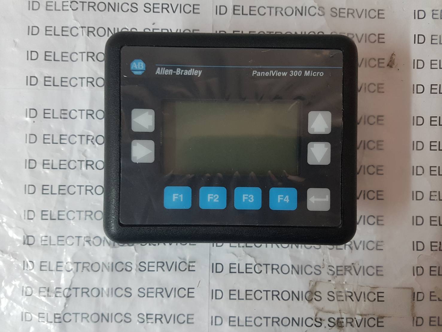 2711-M3A18L1 HMI " ALLEN-BRADLEY "
