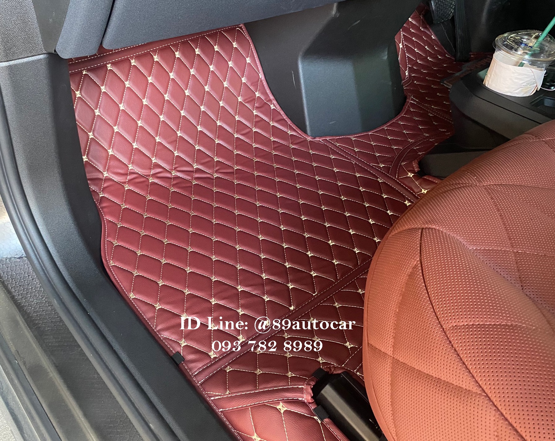 ขายพรมรถยนต์ BMW IX Xdrive40 M60 2023 ปูพรม6D สีแดงเลือดหมู เต็มคัน