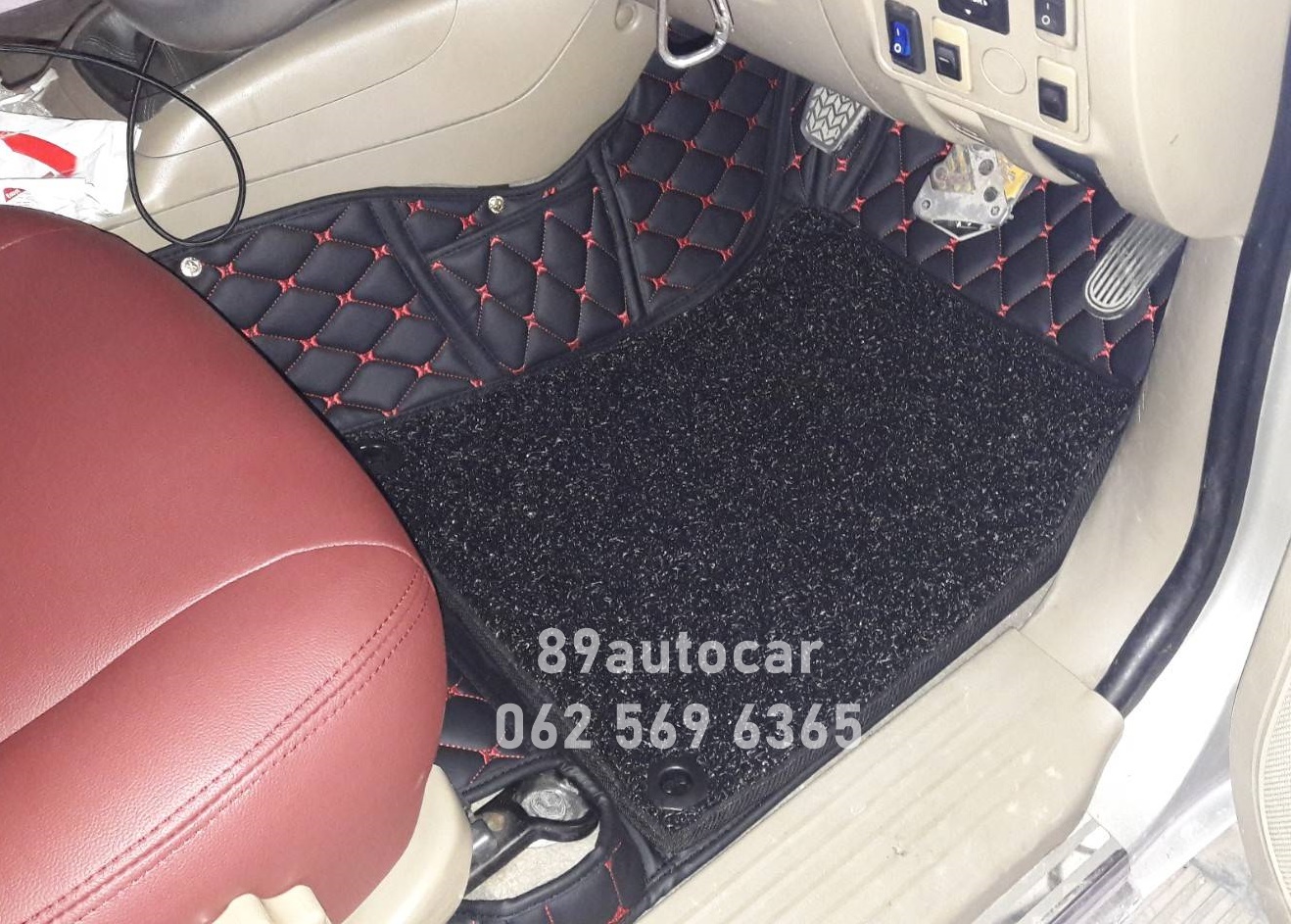 ขายพรมรถยนต์ Toyota Vigo Cab ปูพรม7D สีดำด้ายแดง + พรมไวนิลสีดำ