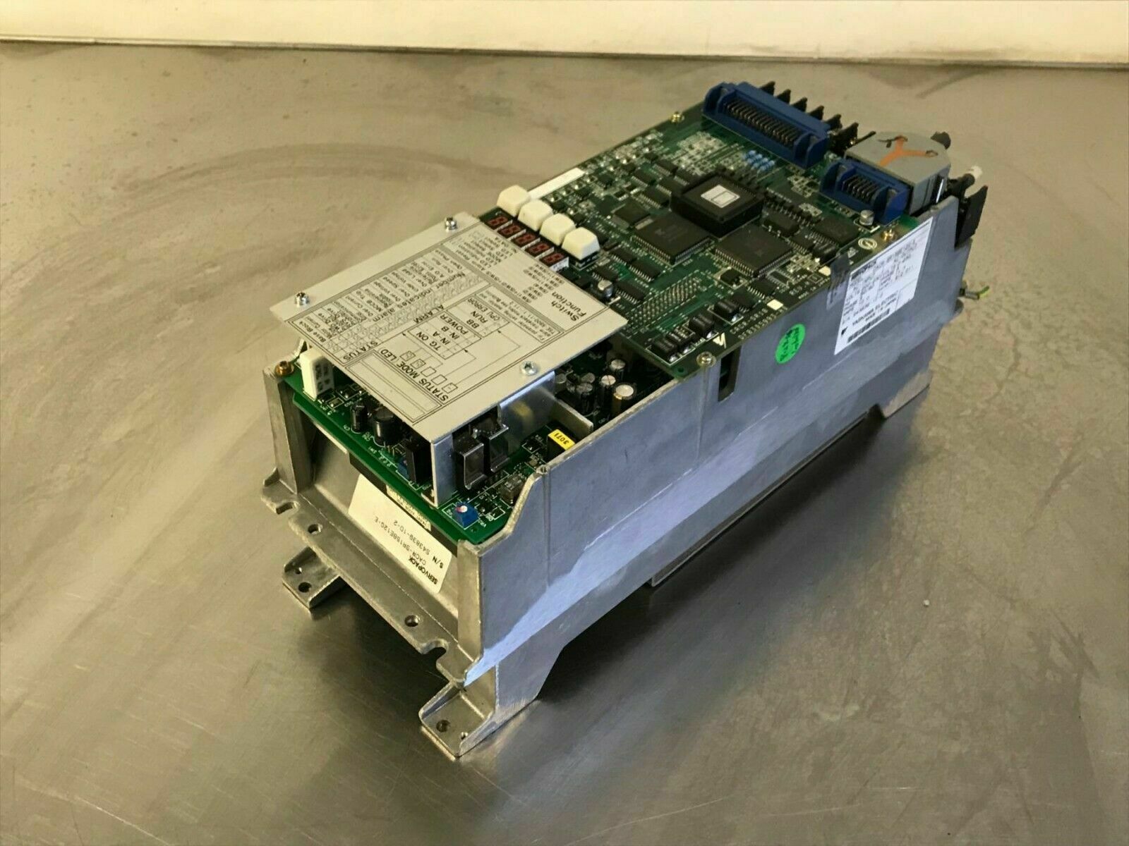 SERVO DRIVE " YASKAWA " รุ่น CACR-SR15BE12G-E