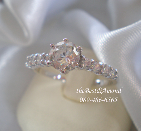 BR402RD+++แหวนชูผสมแหวนแถว+++สุดยอดความสวยค เรียบๆ แต่หรูหรา อยุ่ได้นานไม่มีout เหมือนจริงสุดๆๆเพชรแวววาวมาก ใส่แล้วขับให้นิ้วเรียวสุด ไม่ควรพลาดนะคะ