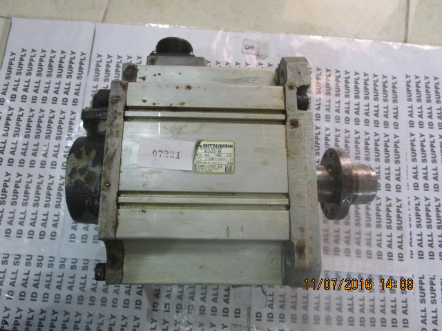 SERVO MOTOR “ MITSUBISHI ” รุ่น HC352S-SW