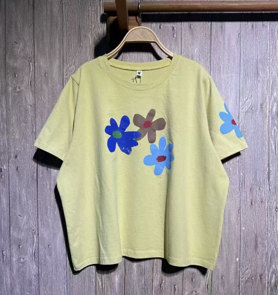เสื้อยืดลายดอกไม้ 9am