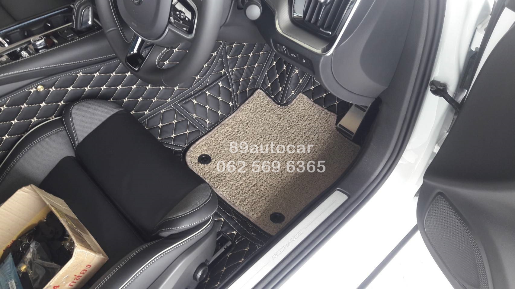 พรมรถยนต์ เข้ารูป Volvo S60 2021 ปูพรม7D สีดำด้ายทอง + พรมดักฝุ่นสีครีม เต็มคัน